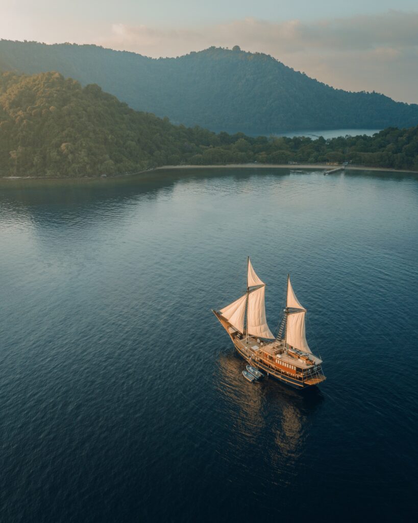 Celestia Luxury Yacht Charter Raja Ampat - VESSEL_CELESTIA-54