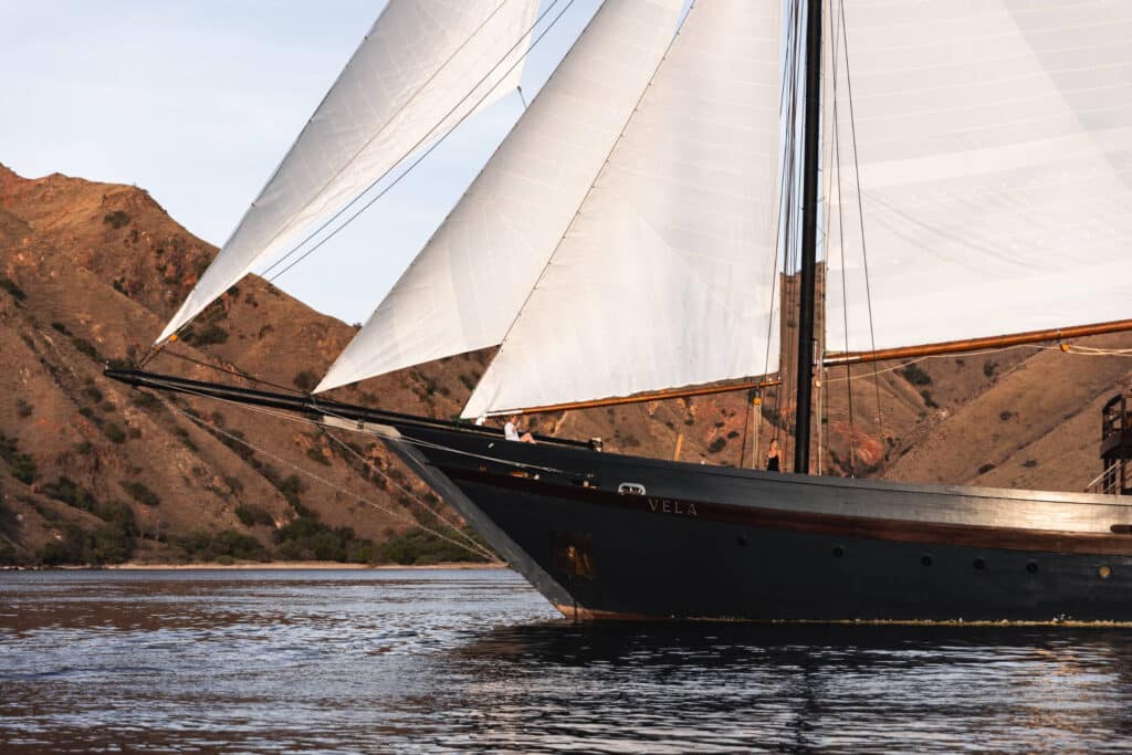 Vela Luxury Yacht Charter Indonesia - Exterior Sailing
