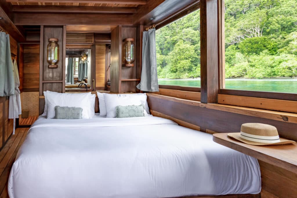 Yacht Charter Raja Ampat - Dewata-yacht_Pacific-High8(1) (1)