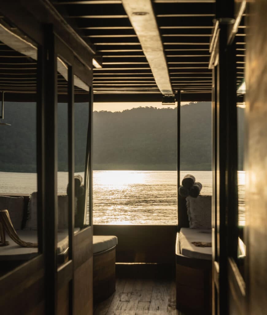 Yacht Charter Raja Ampat - Dewata-yacht_Pacific-High9