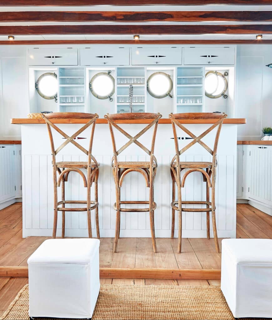 14 - Copy of Mischief3155 new (1)