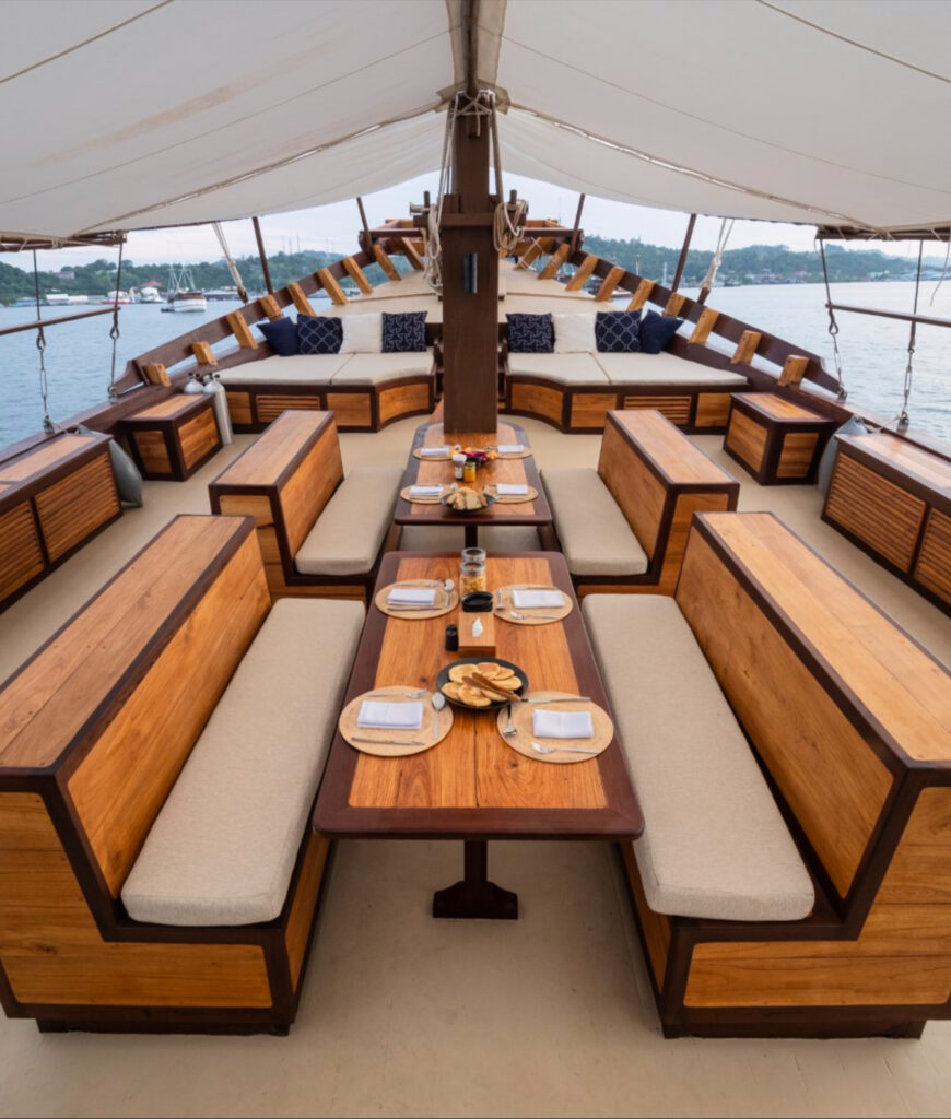 Location de yacht de luxe Raja Ampat Majik Cruise (10) (5)