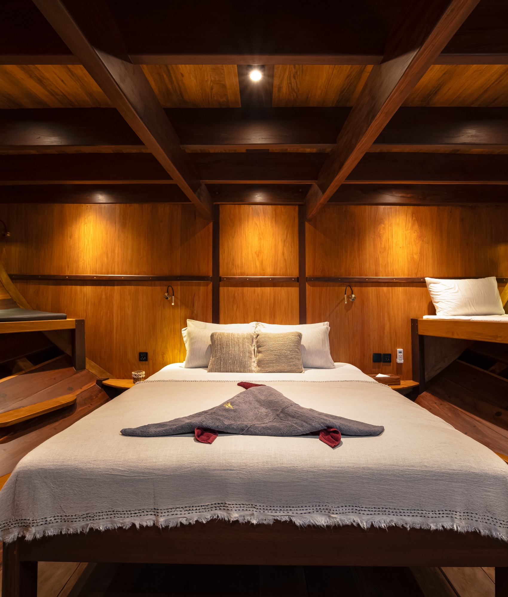 Thalassa Bugis Cabin 5