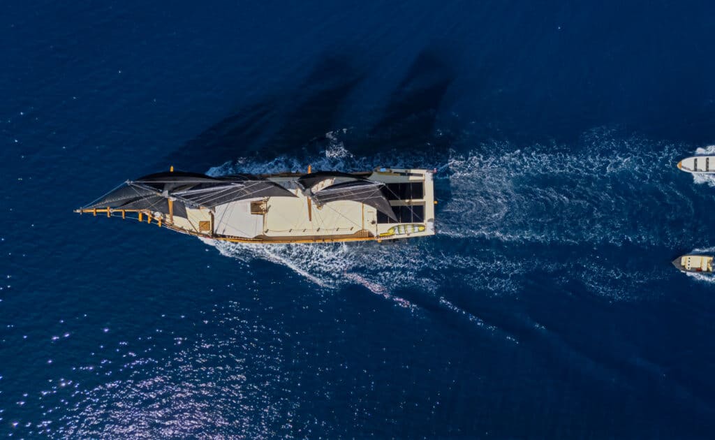 Yacht Indonésie TopDown Thalassa 2