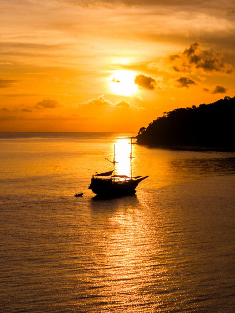 Pagi Bumi Surf Yacht Charter Indonesia DJI 20260401054026 0670 D
